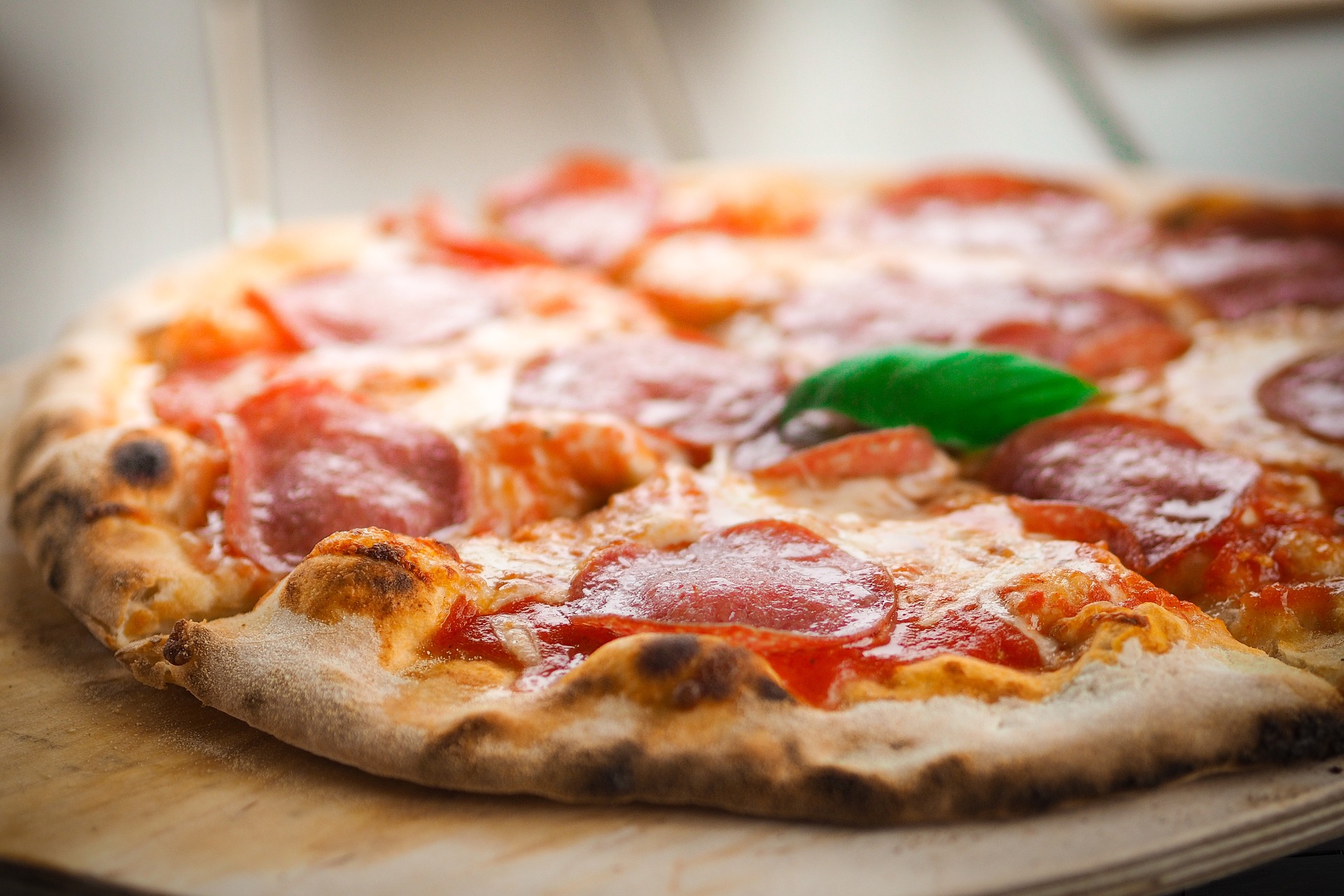 Pizza In Der Nähe Von Meinem Standort Die beliebtesten Pizzen der Welt - Pizzasorten.com
